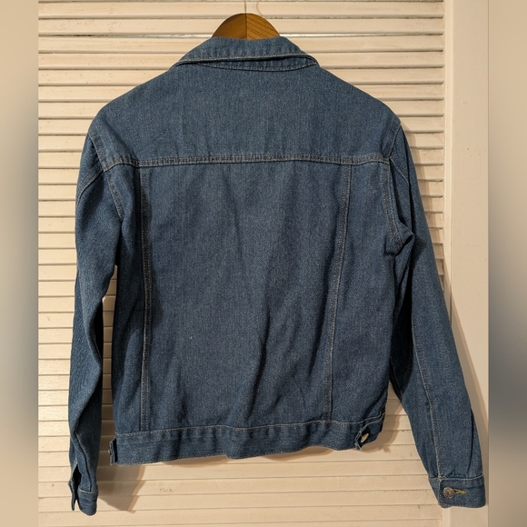 Classic Blue Denim Jean Jacket - Picture 2 of 3
